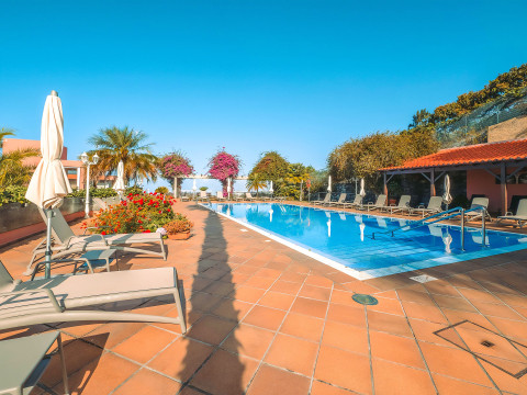 Ocean Gardens Hotel