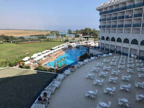 Water Side Resort and Spa 