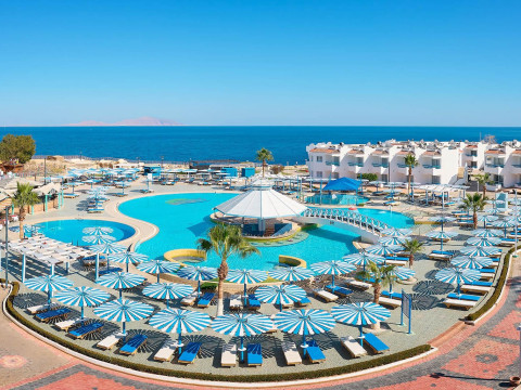 Dreams Beach Resort