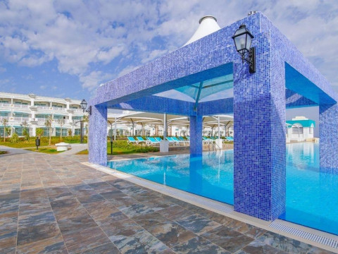 Limak Cyprus Deluxe Hotel