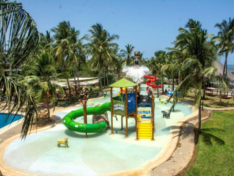Prideinn Paradise Beach Resort