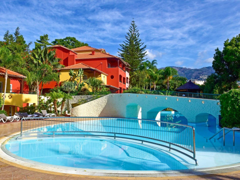 Pestana Village Garden Hotel