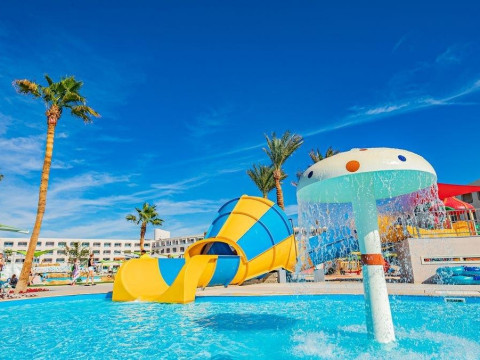 TITANIC RESORT  AQUAPARK