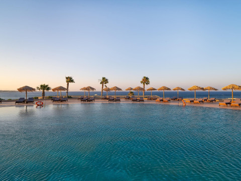 Kresten Royal Euphoria Resort