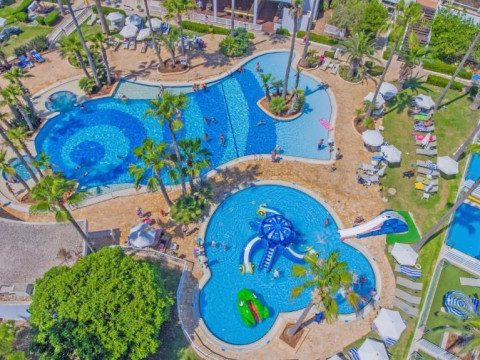 Dome Beach Hotel & Resort