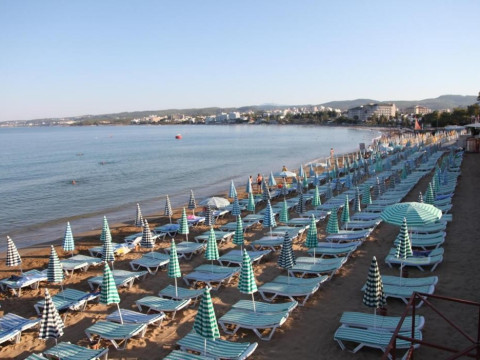 Lonicera World Hotel