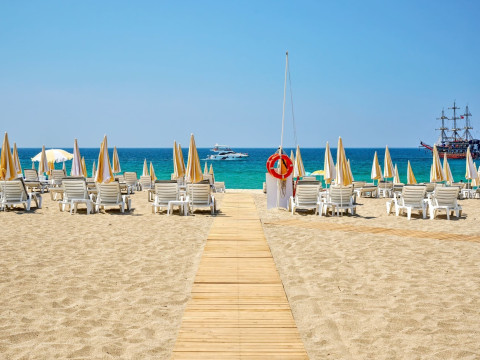 Elysee Beach Hotel