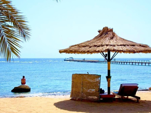 Flamenco Beach Resort