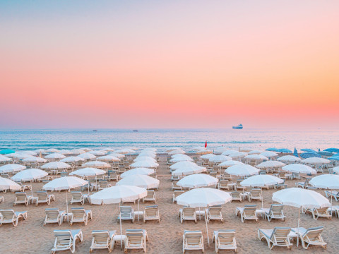 Avena Resort & Spa Hotel
