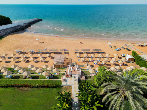 BM Beach Hotel