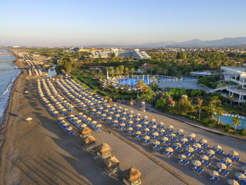 Starlight Resort Hotel