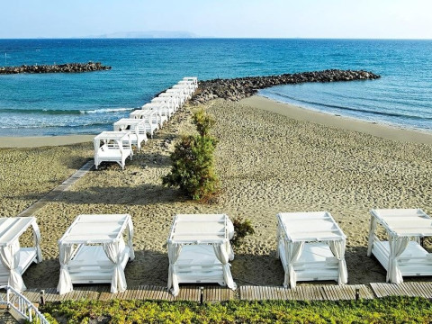 Knossos Beach Bungalows and Suites