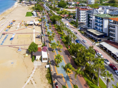 Kleopatra Ada Beach