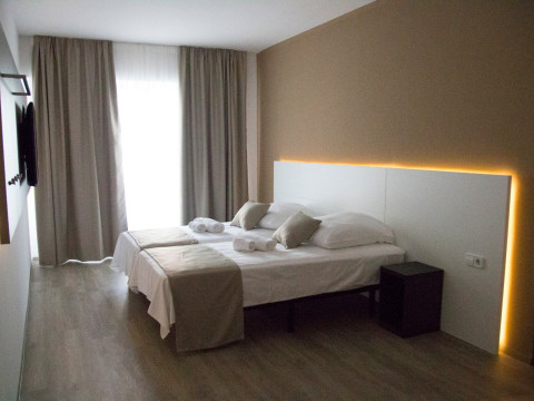 Planet One Hotel