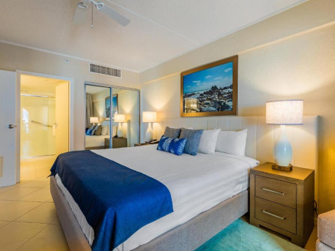 Playa Linda Beach Resort