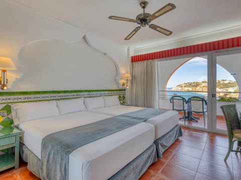 Hotel Playacalida Spa