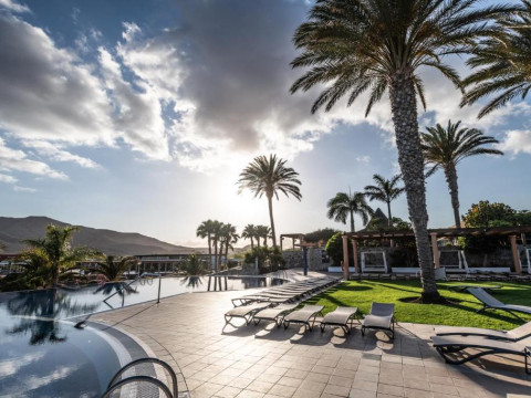 Playitas Hotel