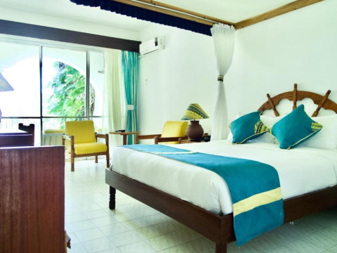 Plaza Beach Hotel