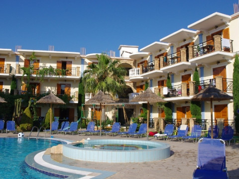 Plaza Pallas Hotel