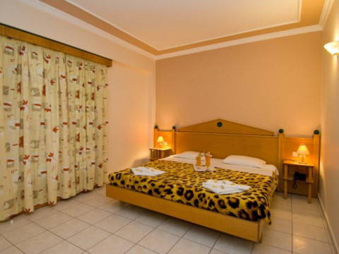 Plaza Pallas Hotel