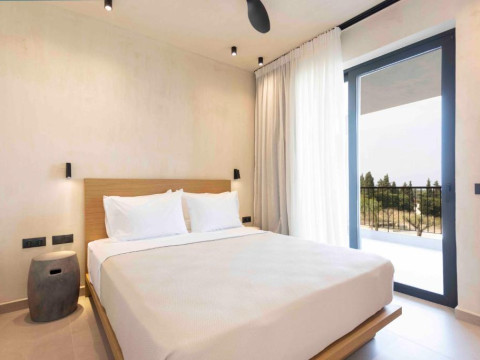 Pnoes Luxury Suites