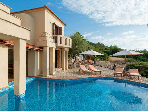 Poikilma Alonissos Villas