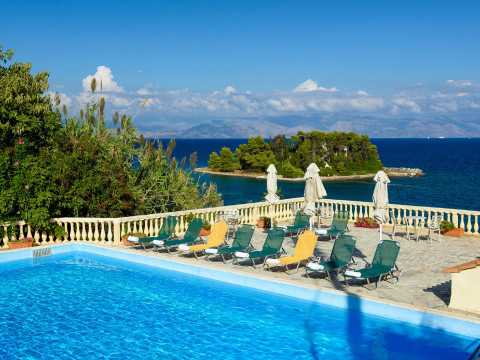 Pontikonissi Hotel
