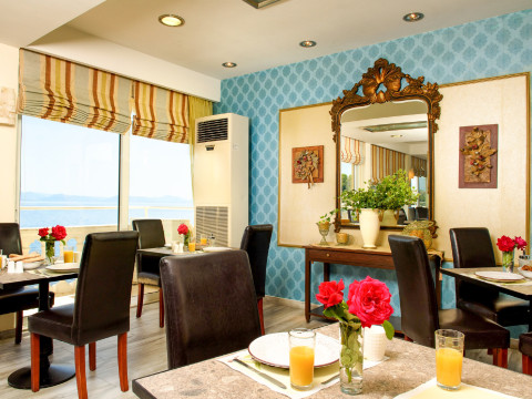 Pontikonissi Hotel