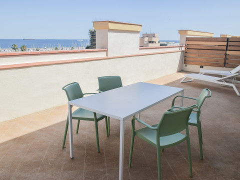 Port Plaza Apartments