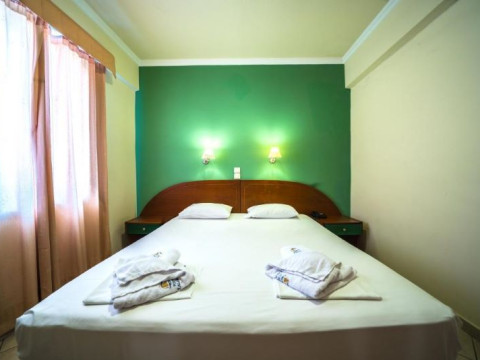 PORTO KALAMAKI HOTEL