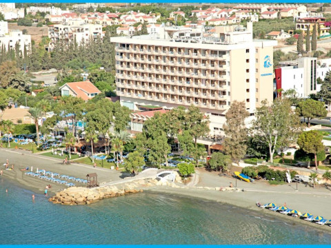 POSEIDONIA BEACH HOTEL