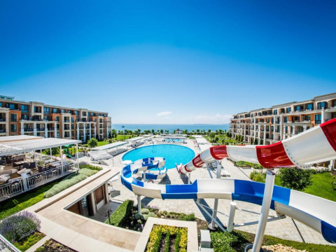 Premier Fort Beach