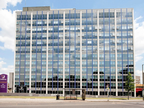 Premier Inn London Hendon (The Hyde)
