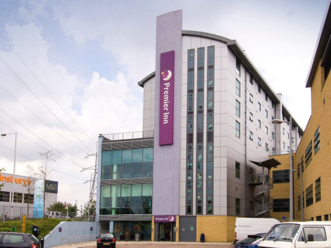 Premier Inn London Wimbledon South