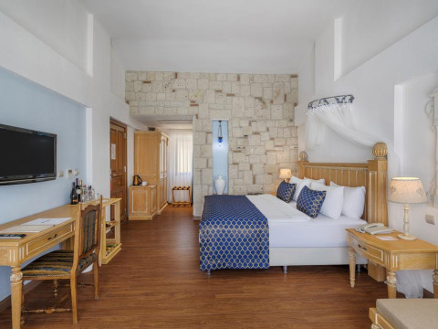PREMIER SOLTO HOTEL BY CORENDON