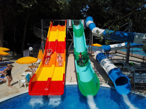 Prestige Deluxe Aquapark  Club