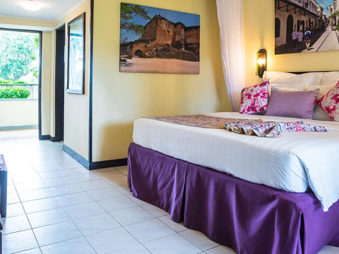 Prideinn Flamingo Beach Resort