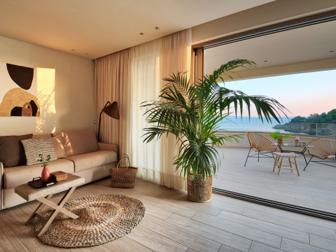 Prima Vista Beachfront Boutique Hotel