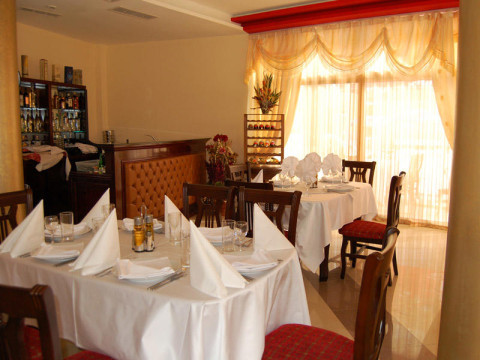 Makarios Hotel