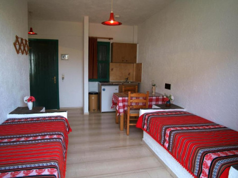 PRINOS APARTMENTS