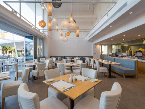 Protaras Plaza Hotel