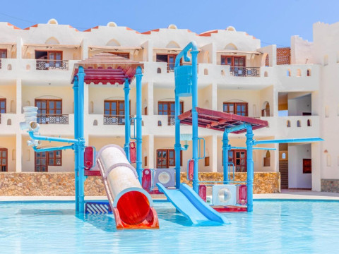 Protels Beach Club & Spa