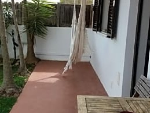 Pura Vida Divehouse