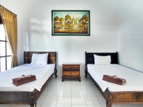 Puri Nusa Beach Hotel