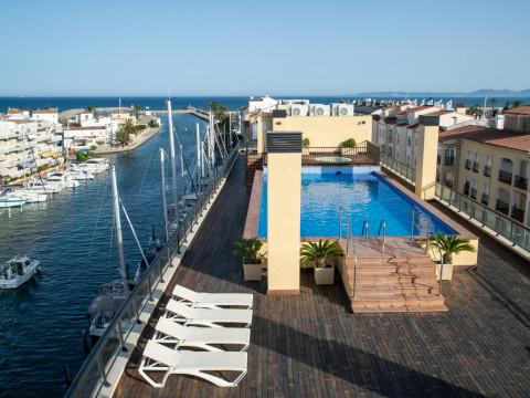 P&V Empuriabrava Marina