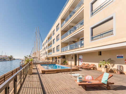P&V Empuriabrava Marina