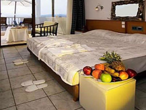 PYRGOS HOTEL (RO)