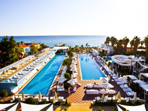 Q Premium Resort