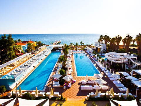 Q PREMIUM RESORT HOTEL