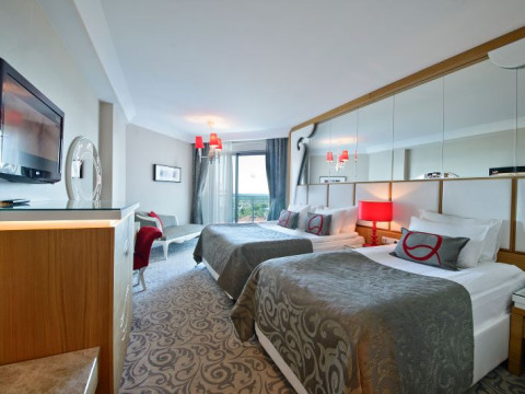 Q PREMIUM RESORT HOTEL